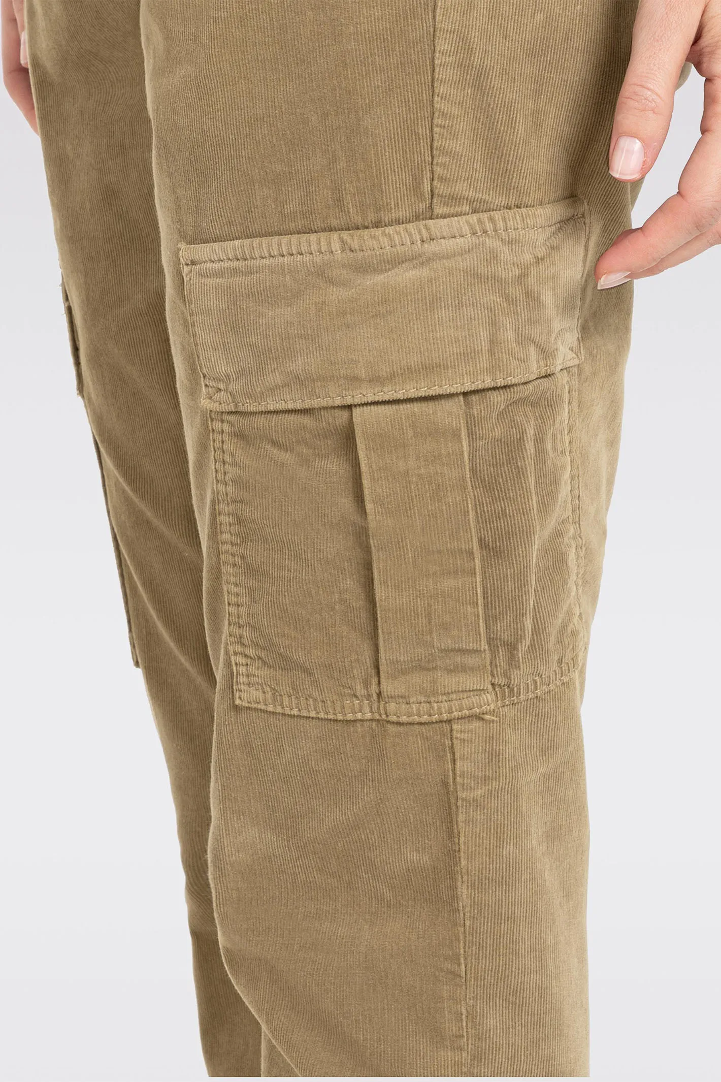 Mac 2306-00-0422 Rich Cargo 654R Sea Grass Soft Corduroy Trousers