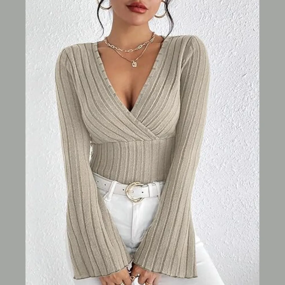 Ribbed Flare Sleeve Top