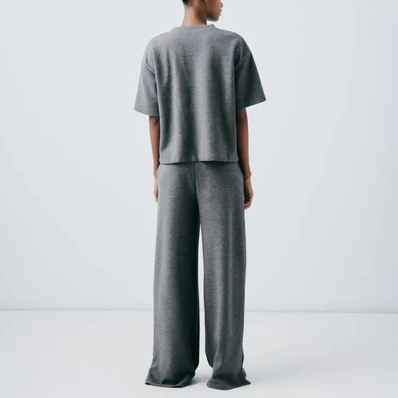 Women Relaxed Fit Lounge Set Zippered Pants & T-Shirt